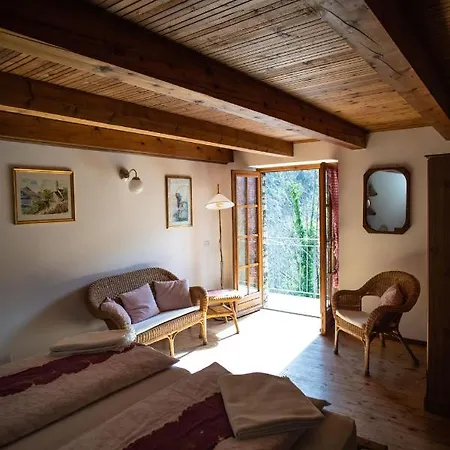 Casa Antonia Cavaglio-Spoccia